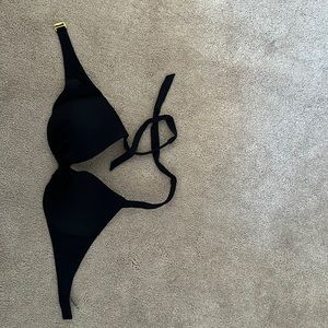 Women’s Victoria’s secrets bathing suit top